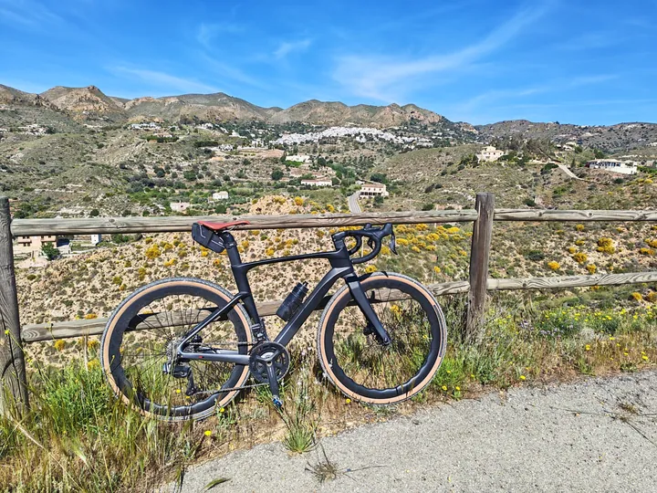 Endless valley and mountain views